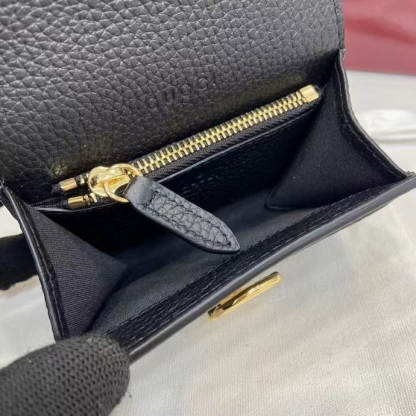 グッチ「Gucci」  828148  レディース ラウンドファスナー長財布