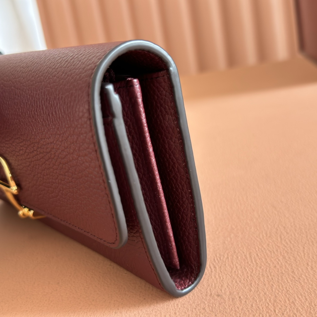 GUCCI グッチ ソフトビット コレクション 828147 ホワイト カーフスキン レディース長財布