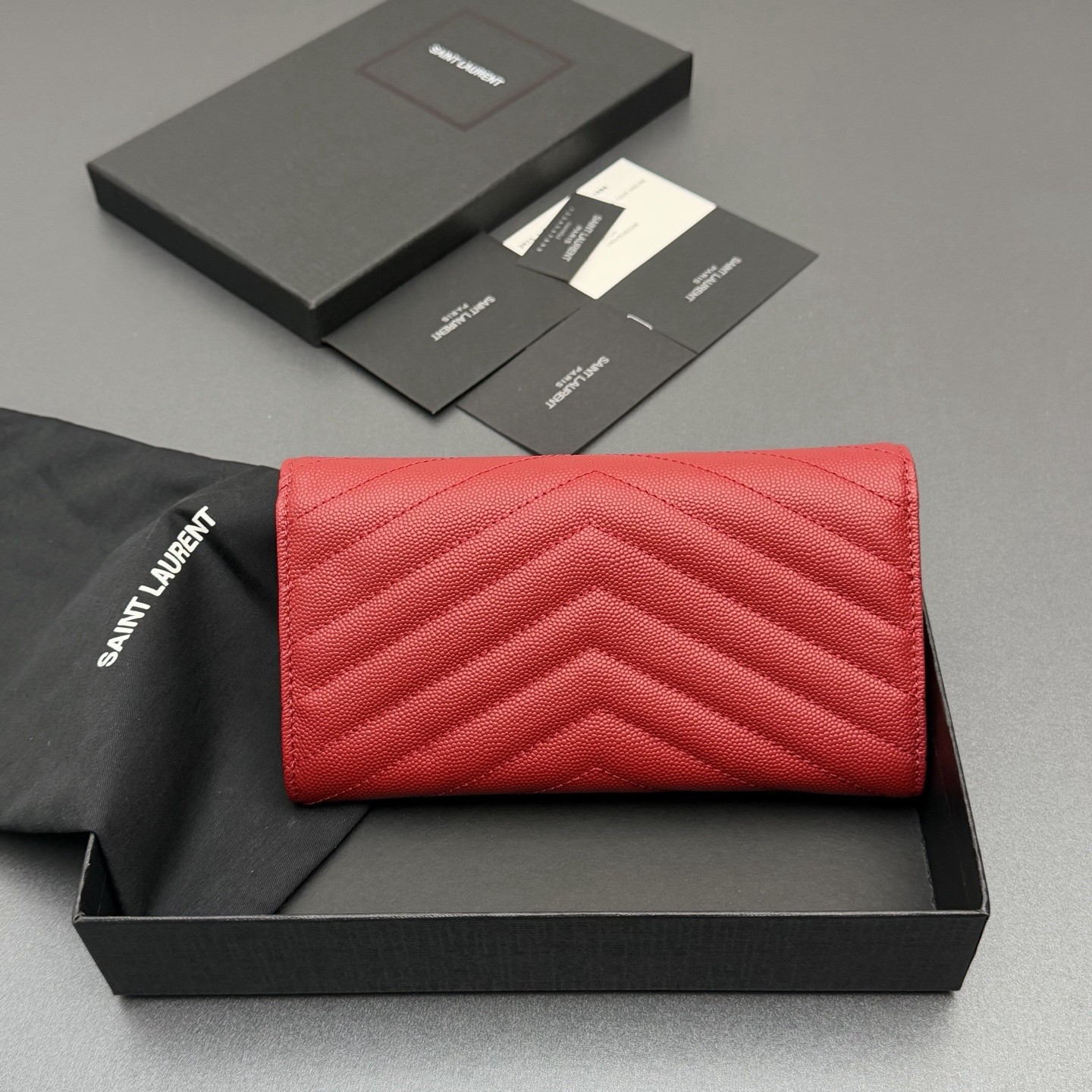 サンローラン「Saint Laurent」レザーポケットウォレット