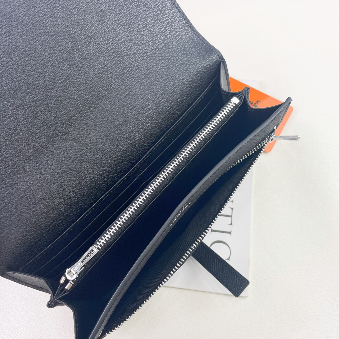 エルメス「Hermès」レザーポケットウォレット