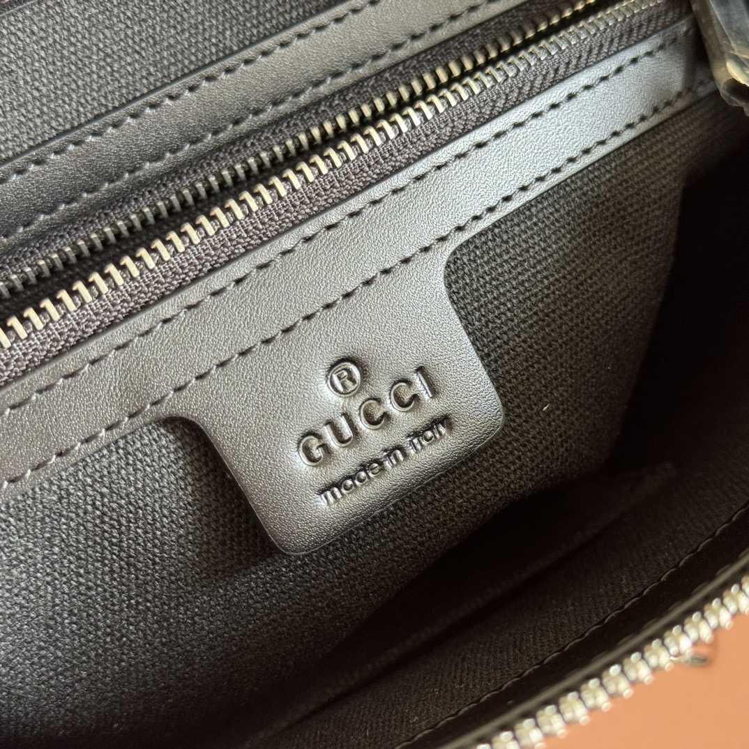 GUCCI 474137 メンズ ショルダーバッグ 斜めがけ 代金引換可