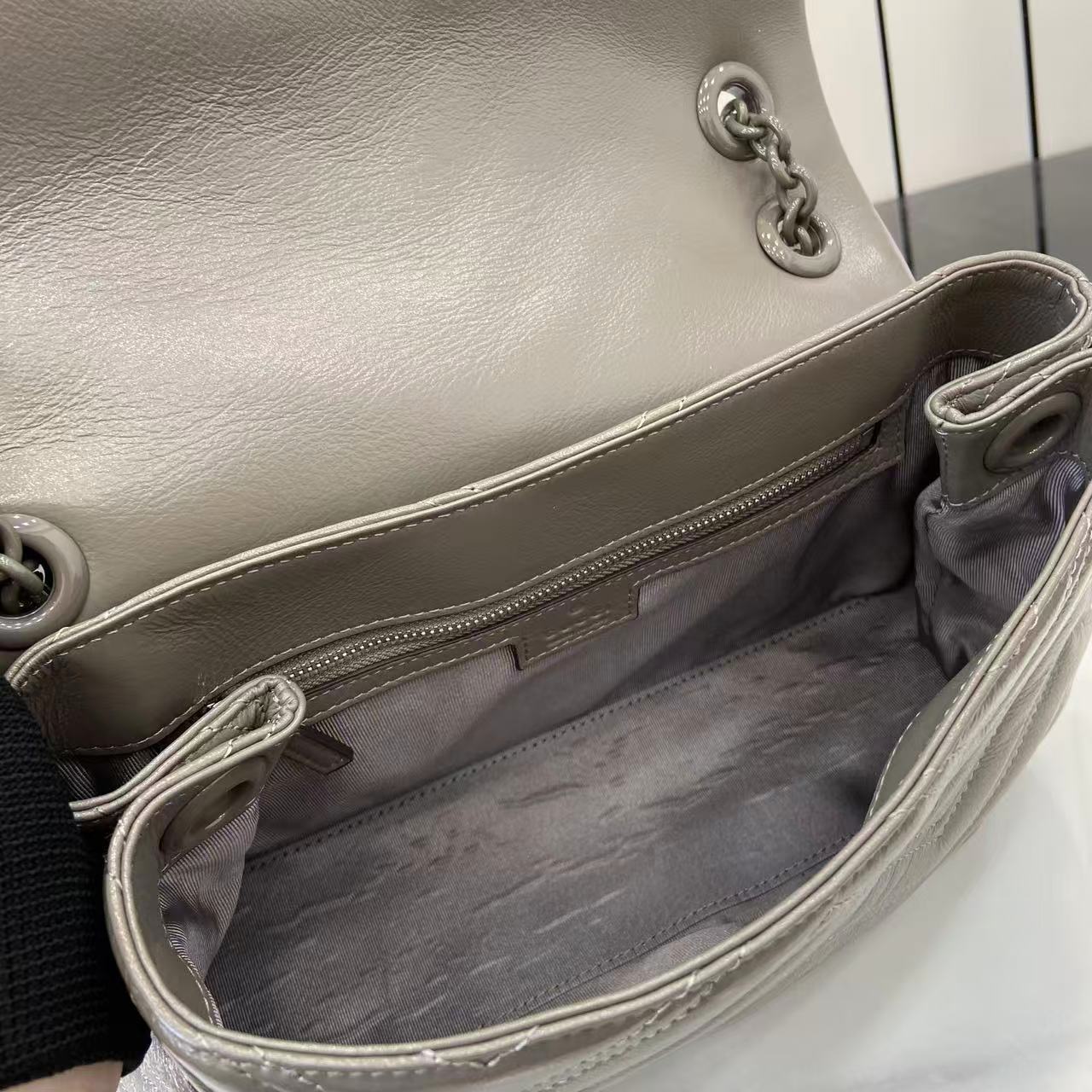 グッチ GUCCI  850676 ハンドバッグ レディース ブランド 正規品 代金引換可