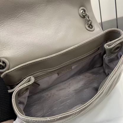 グッチ GUCCI  850676 ハンドバッグ レディース ブランド 正規品 代金引換可