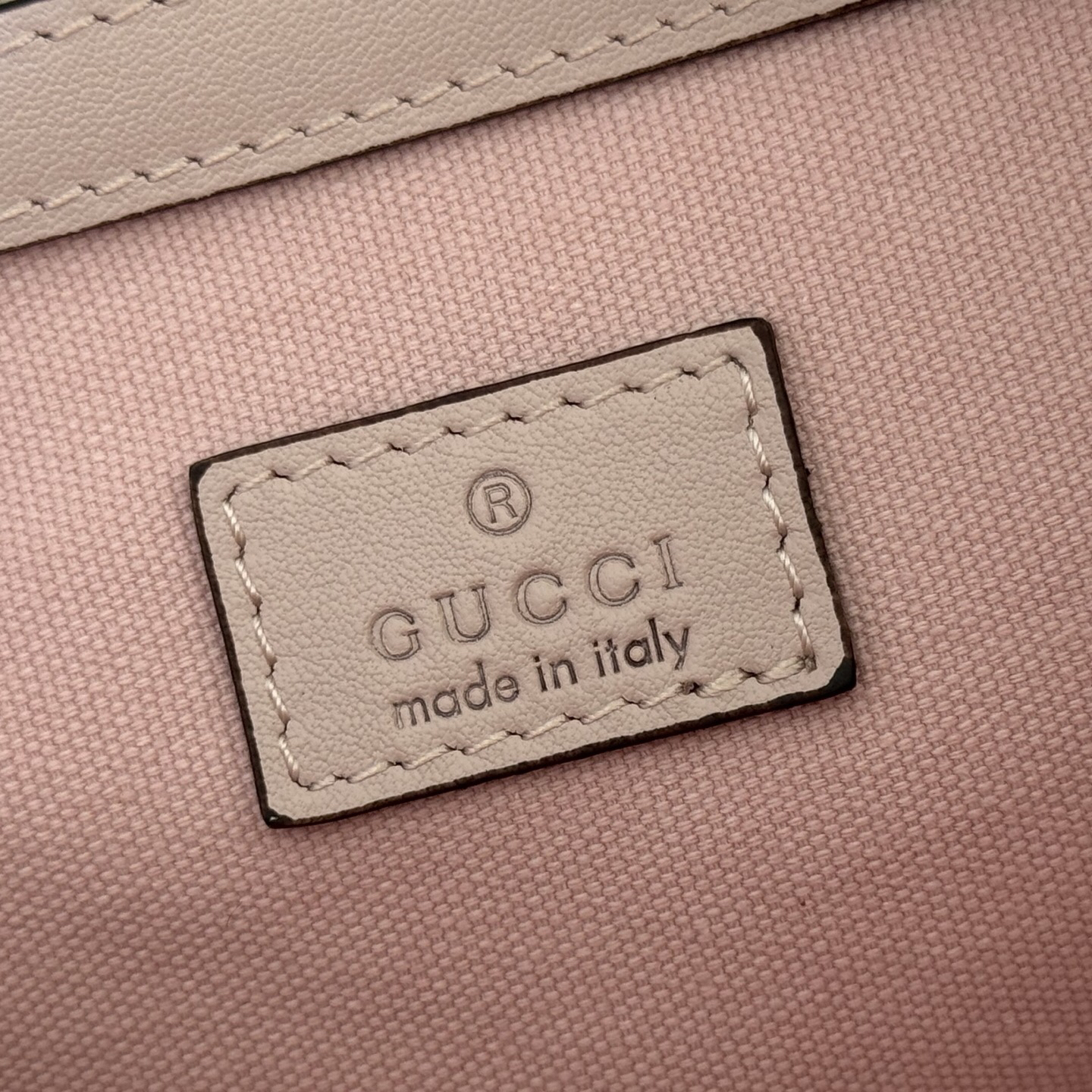 グッチ GUCCI 815103 ハンドバッグ レディース ブランド 正規品 代金引換可