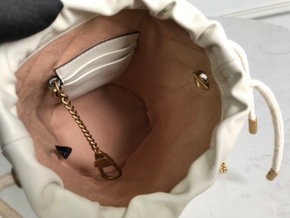 グッチ GUCCI 575163 ハンドバッグ レディース ブランド 正規品 代金引換可