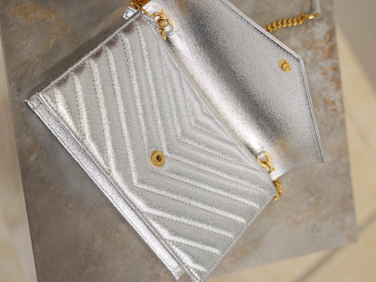 イヴ・サンローラン YSL レディース ファッションバッグ 代金引換可