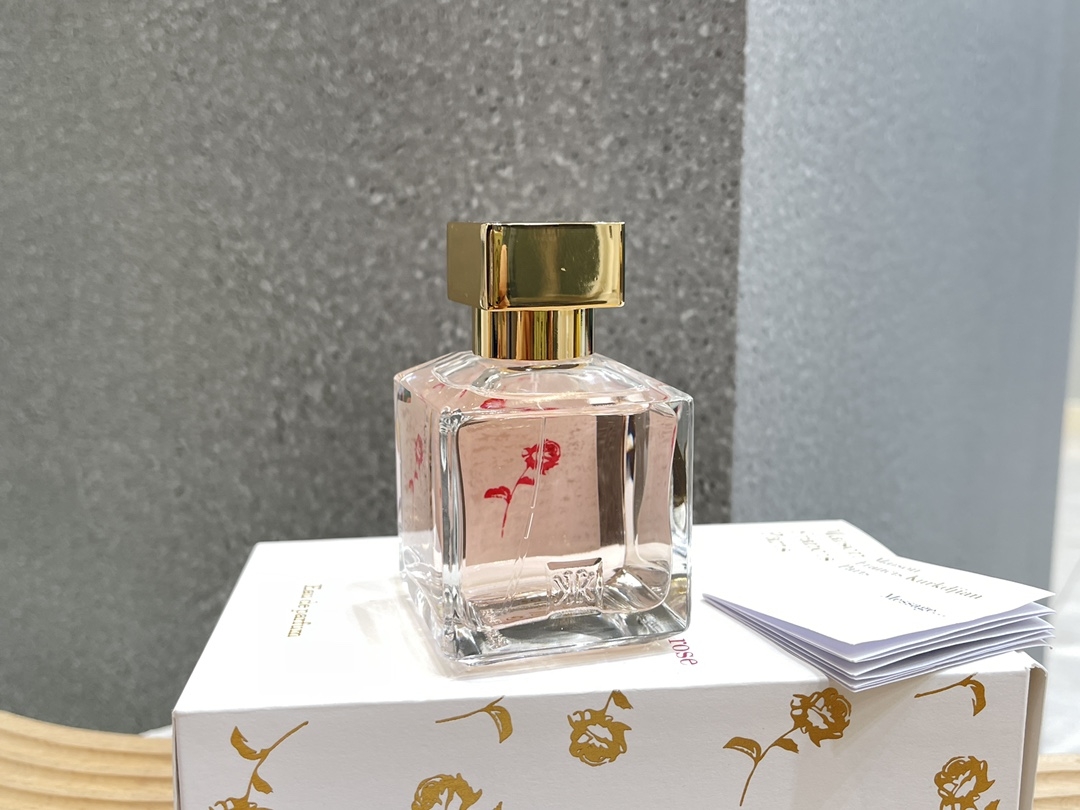 クロエ Chloe 香水 ギフト プレゼント 女性に人気 上品な香り 代金引換可