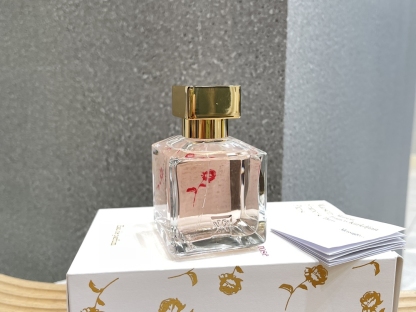 クロエ Chloe 香水 ギフト プレゼント 女性に人気 上品な香り 代金引換可