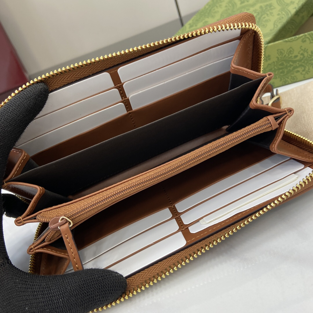 GUCCI エンブレム シリーズ 821803 クラシック ラウンドファスナー ロングウォレット ブラック