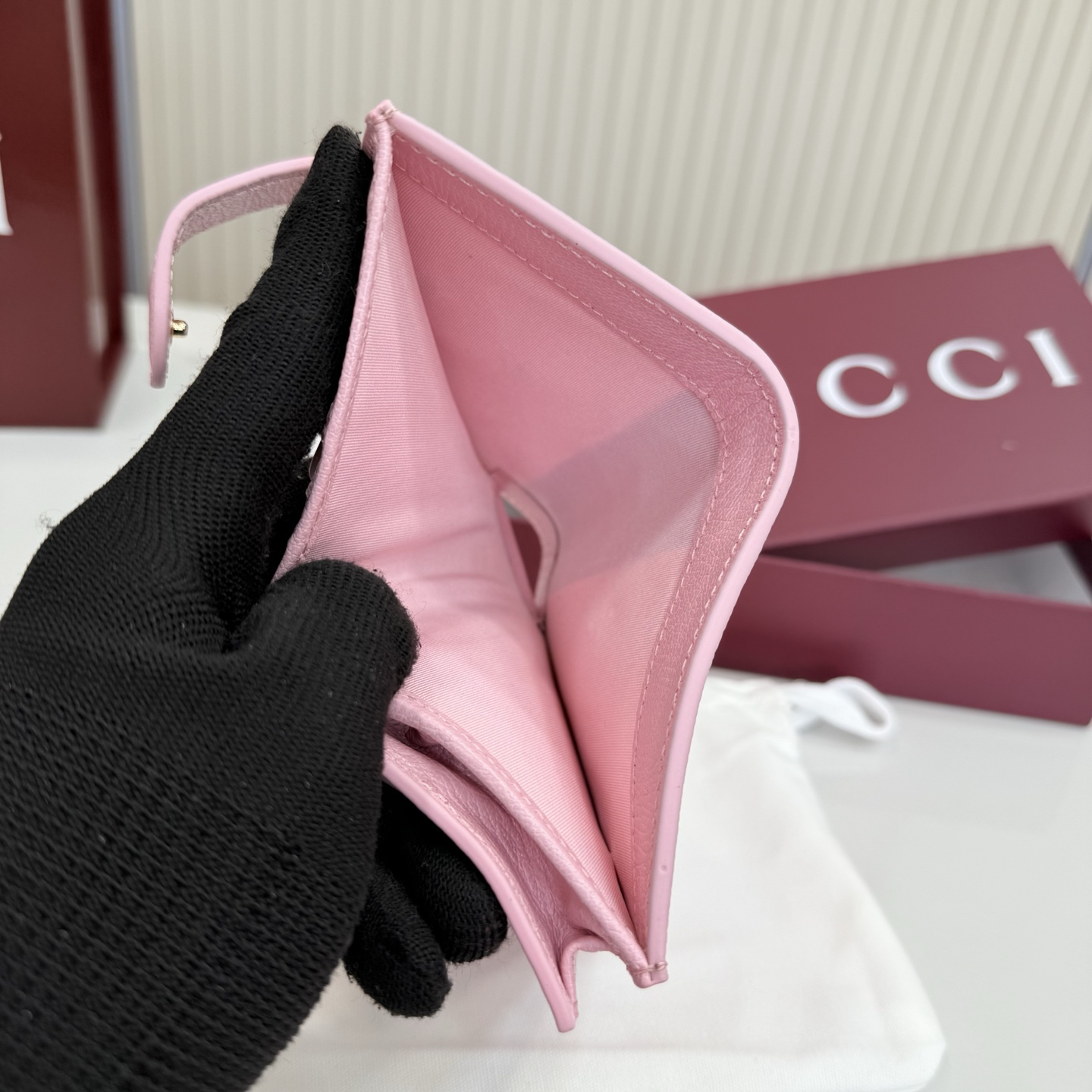 グッチ「Gucci」867166 レディース ラウンドファスナー長財布