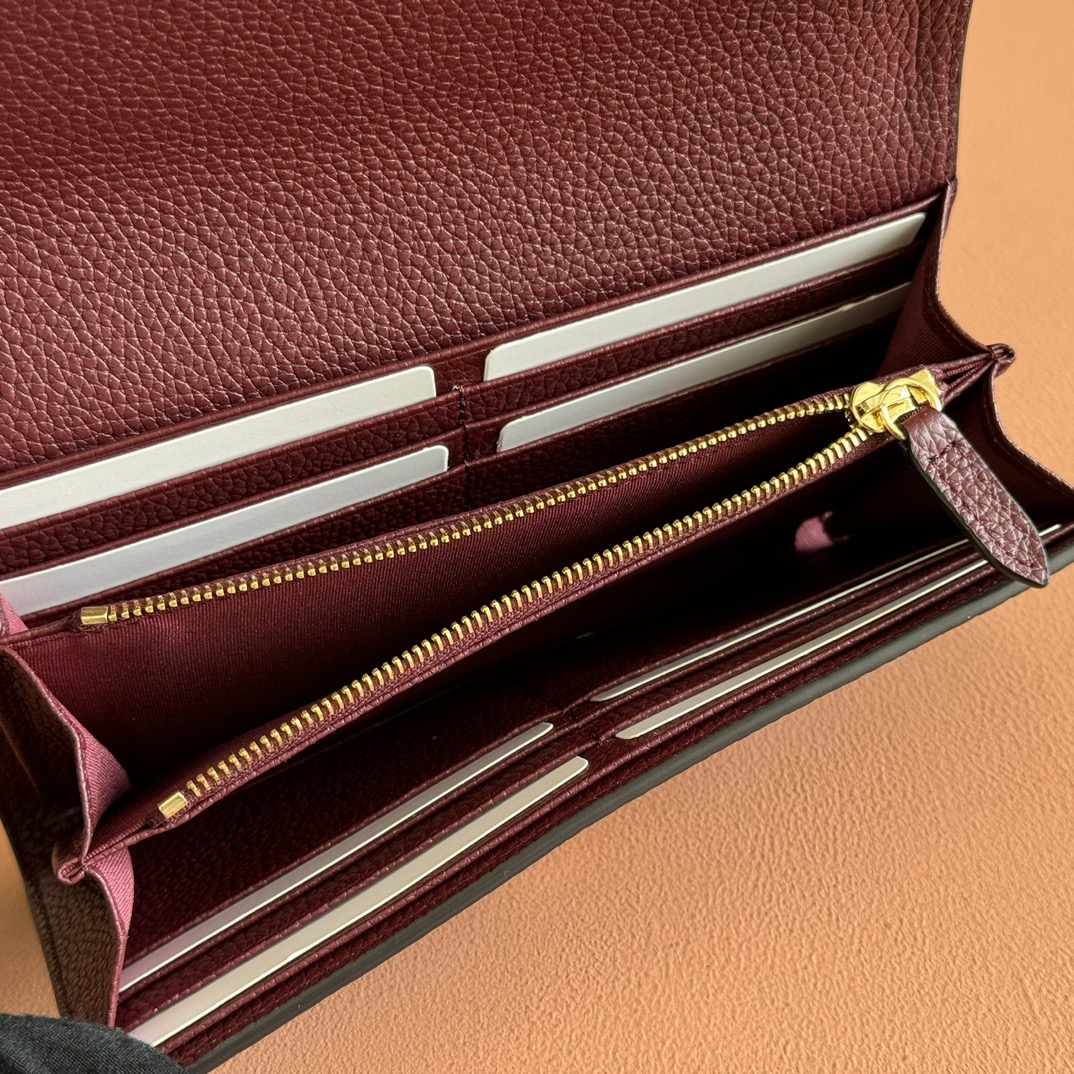 GUCCI グッチ ソフトビット コレクション 828147 ホワイト カーフスキン レディース長財布