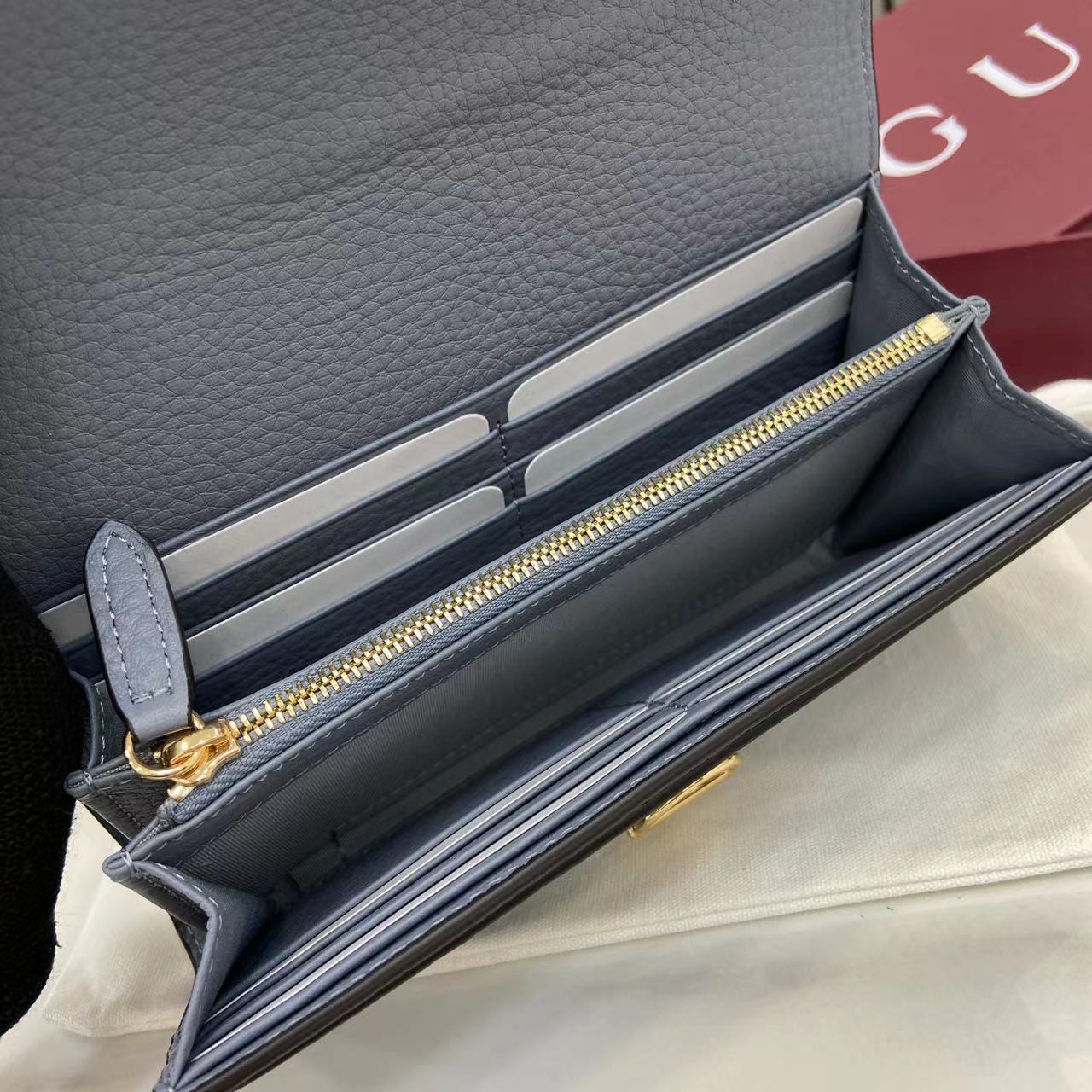 GUCCI グッチ ソフトビット コレクション 828147 ホワイト カーフスキン レディース長財布