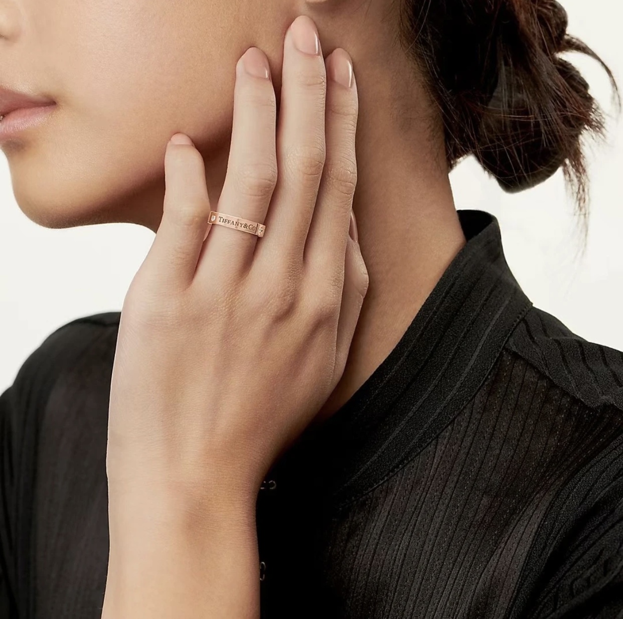 TIFFANY & Co. 最新作 リング 代金引換可