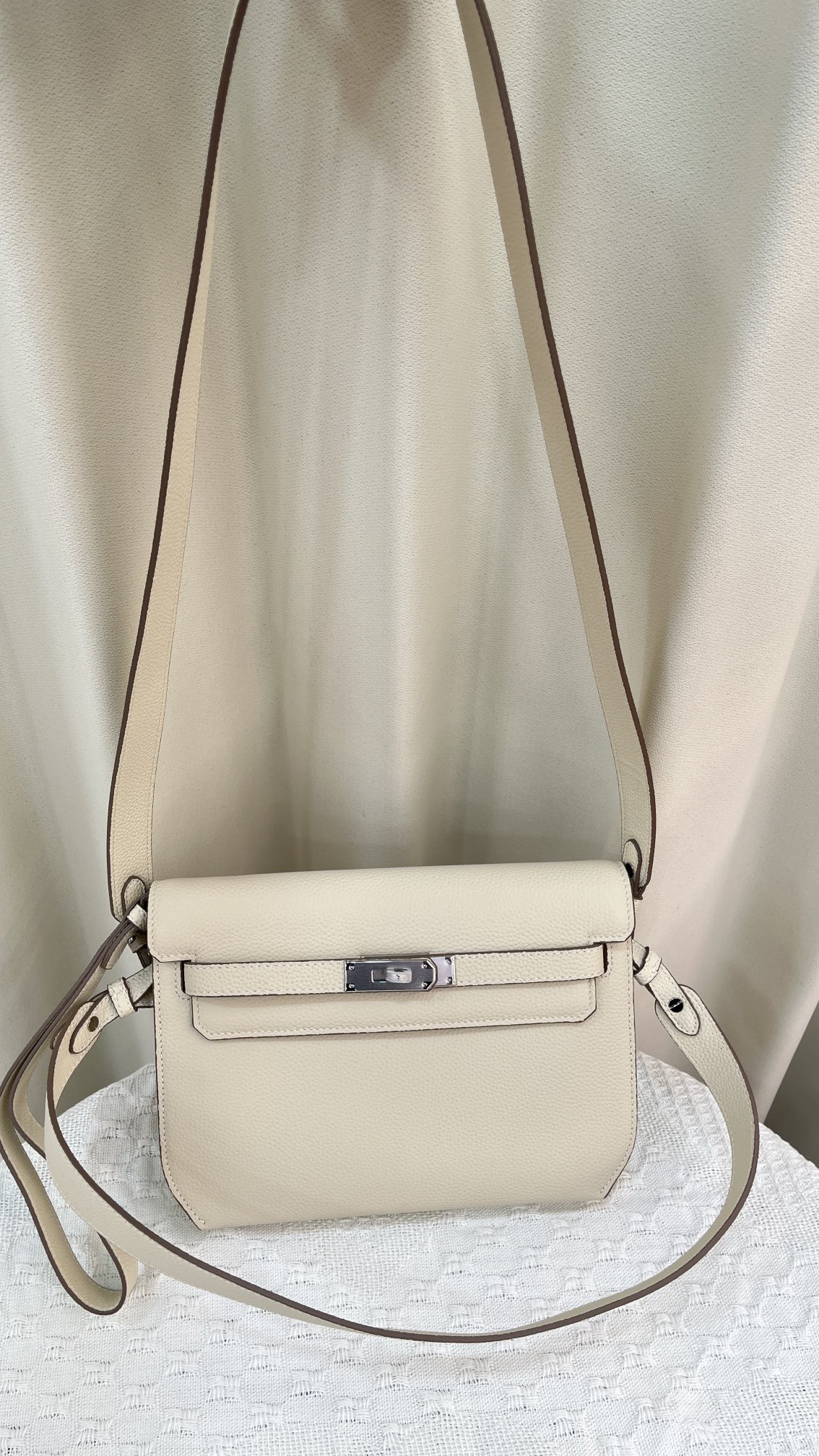 エルメス HERMÈS ソン ハンドバッグ  ソン ハンドバッグ ハンドバッグ レディース 革製 高級 正規品 代金引換可