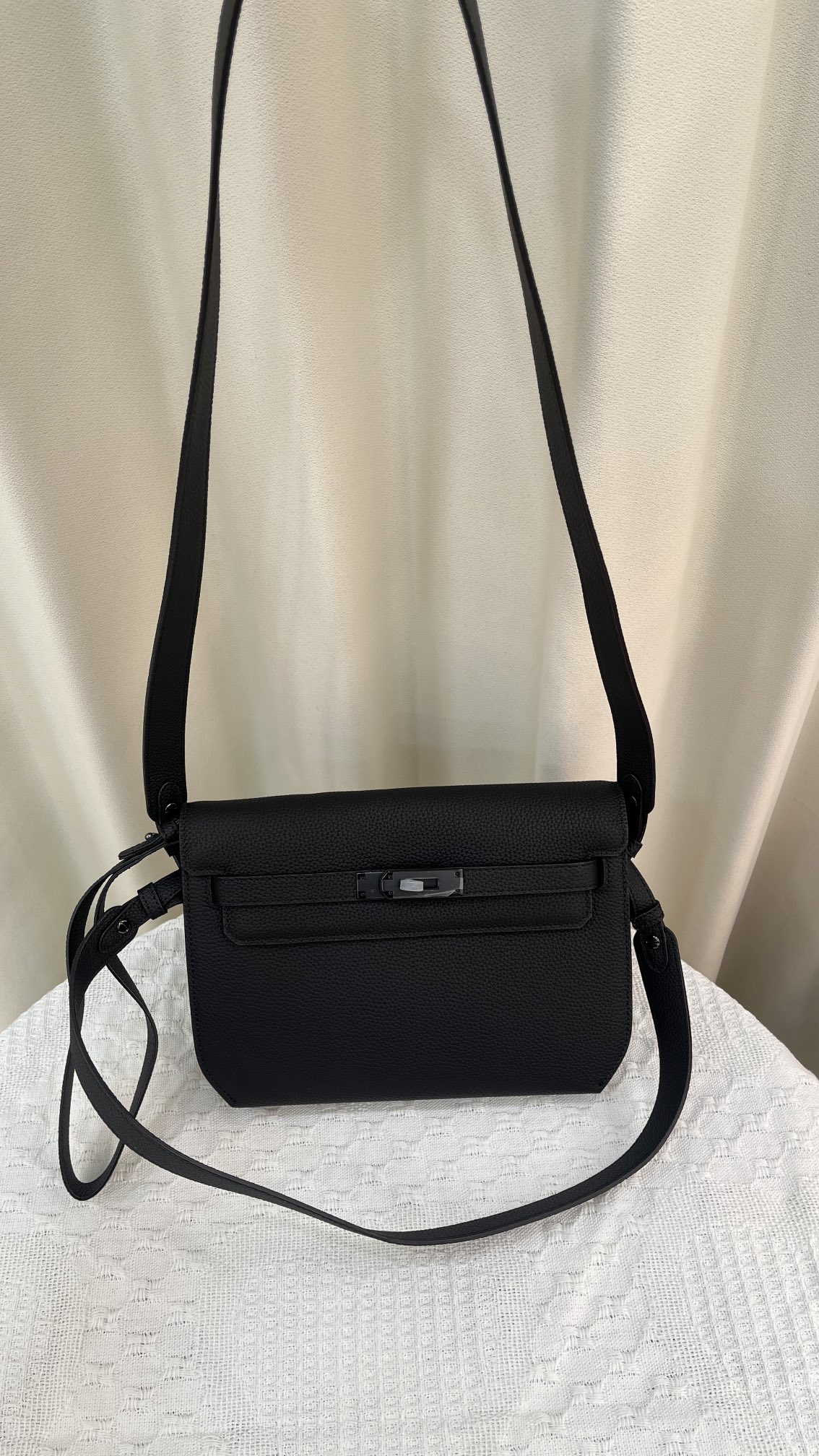 エルメス HERMÈS ソン ハンドバッグ  ソン ハンドバッグ ハンドバッグ レディース 革製 高級 正規品 代金引換可