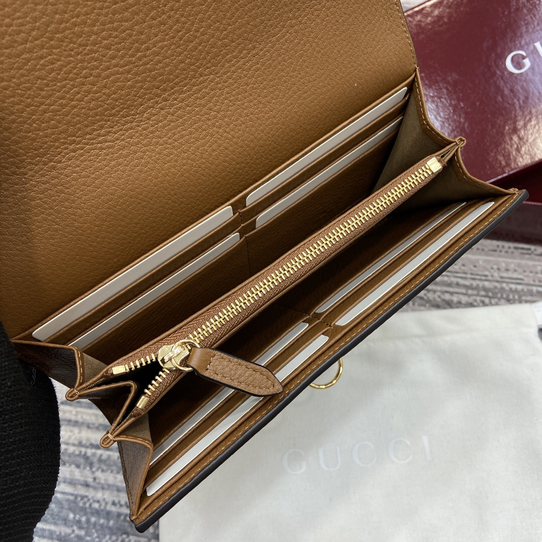 GUCCI グッチ ソフトビット コレクション 828147 ホワイト カーフスキン レディース長財布