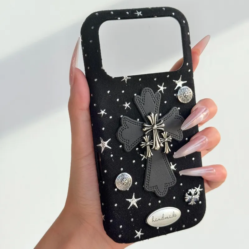 今季も大流行 売れ切れ必至 iPhone13 多機種対応 トレンド 17/17Pro/17Promax スマホケース