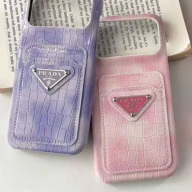 大活躍 ファッション 軽量 フィット感 快適手触りカード収納 スマホケース