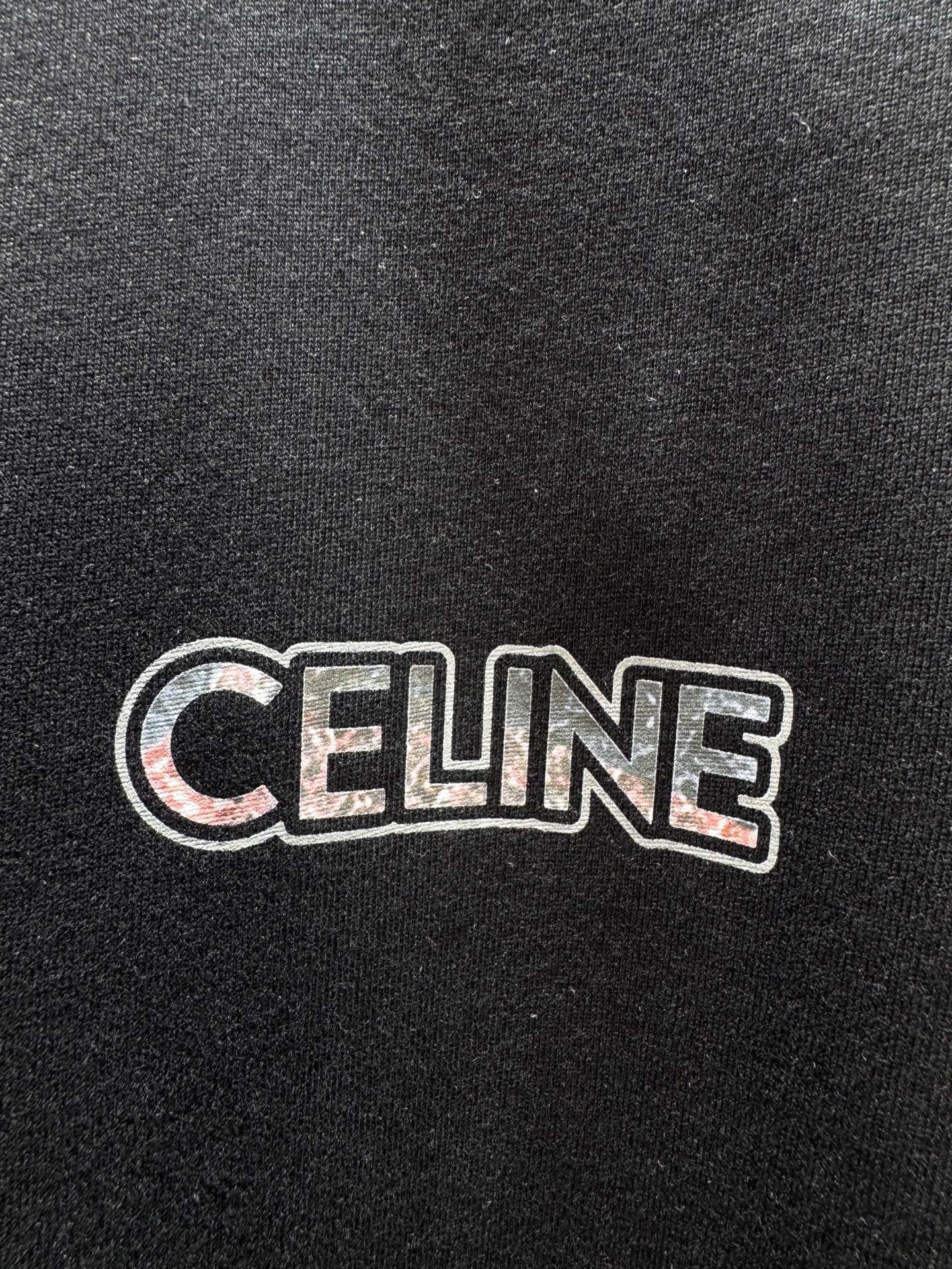 【CELINE公式旗艦店】（セリーヌ）半袖Tシャツ、ご好評に付き再入荷！
