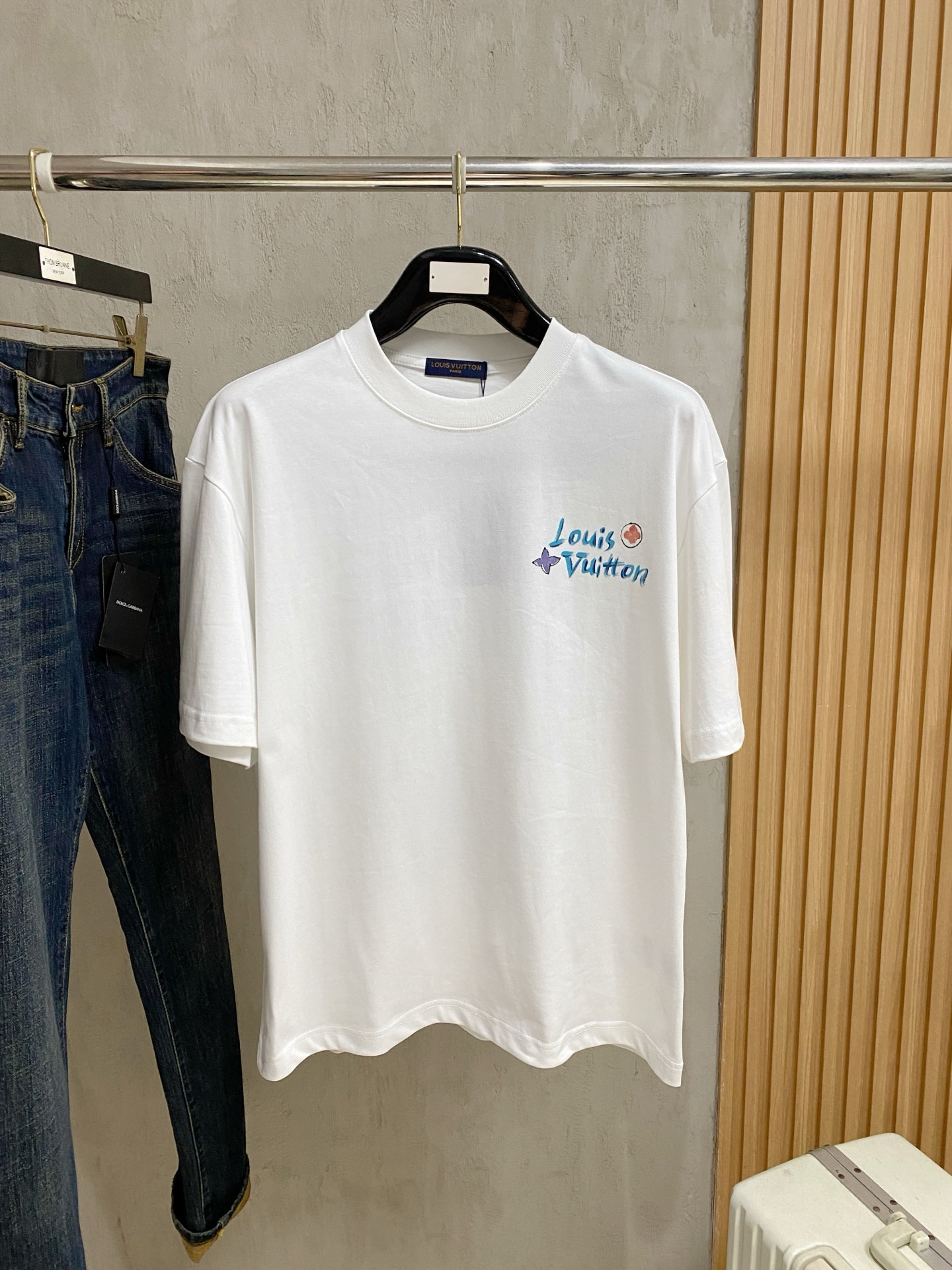 【 Louis Vuitton 公式旗艦店】ルイ・ヴィトン Tシャツ ご好評に付き再入荷！