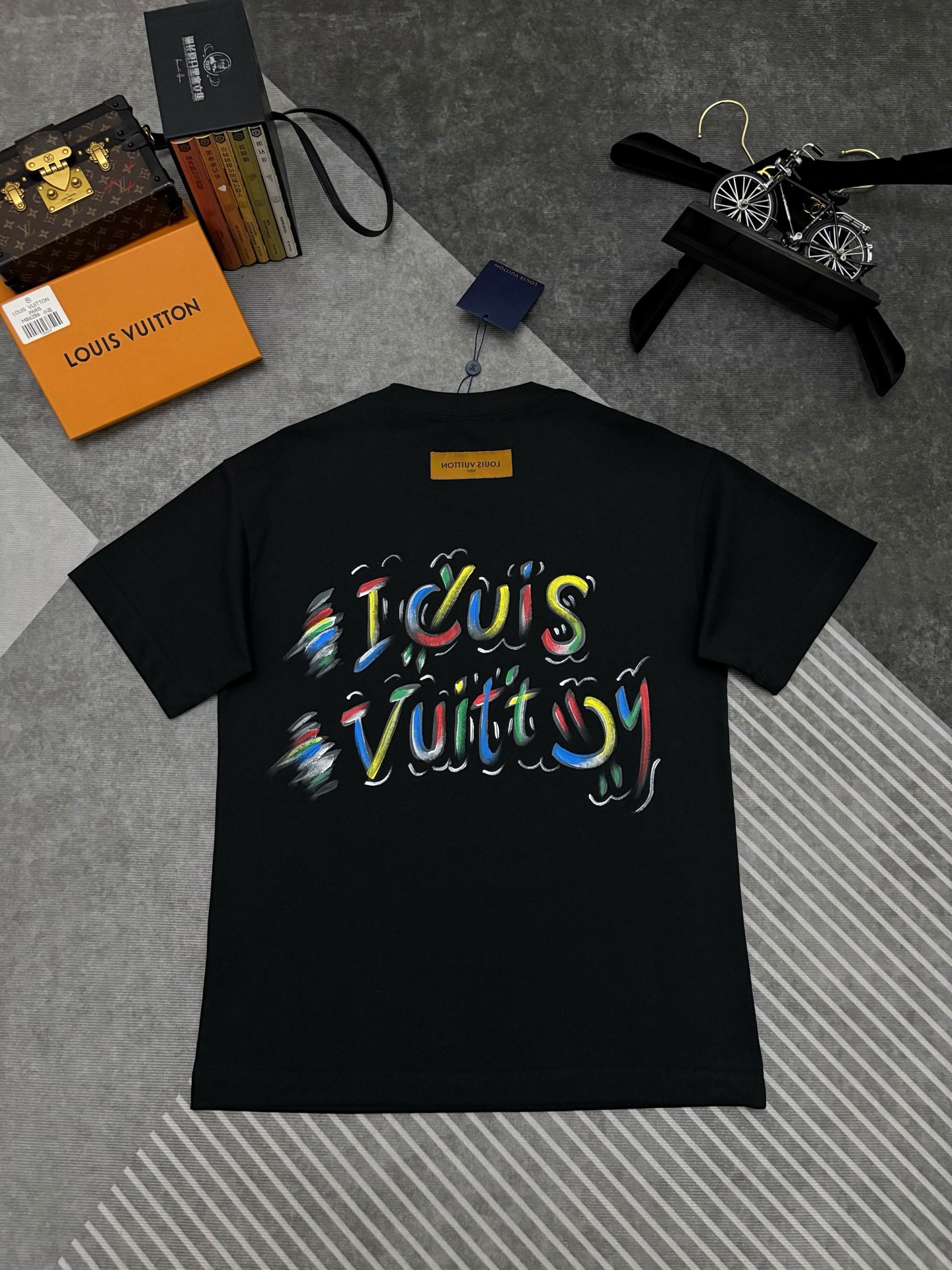 【 Louis Vuitton 公式旗艦店】ルイ・ヴィトン Tシャツ ご好評に付き再入荷！