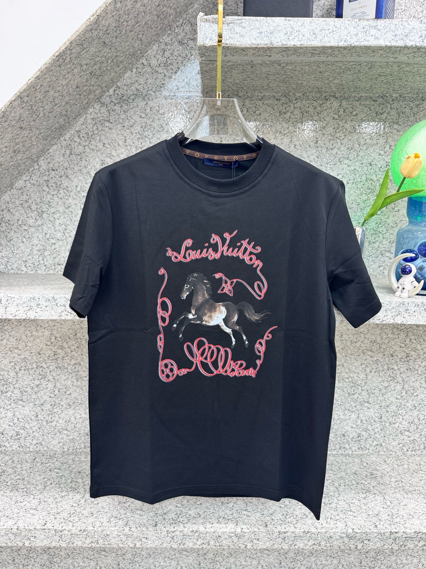 【 Louis Vuitton 公式旗艦店】ルイ・ヴィトン Tシャツ ご好評に付き再入荷！