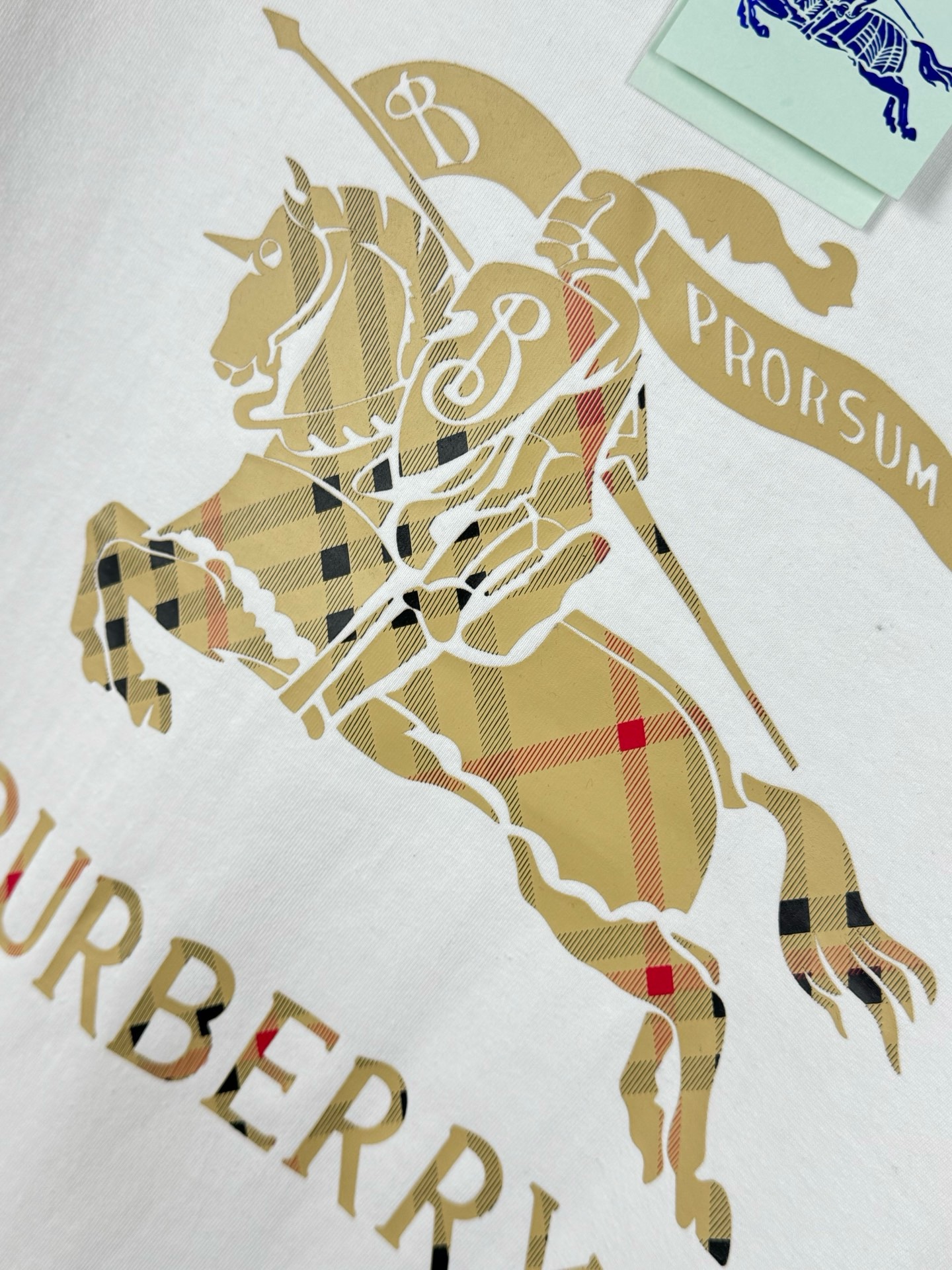 【BURBERRY】（バーバリー）男女兼用、ご好評に付き再入荷！