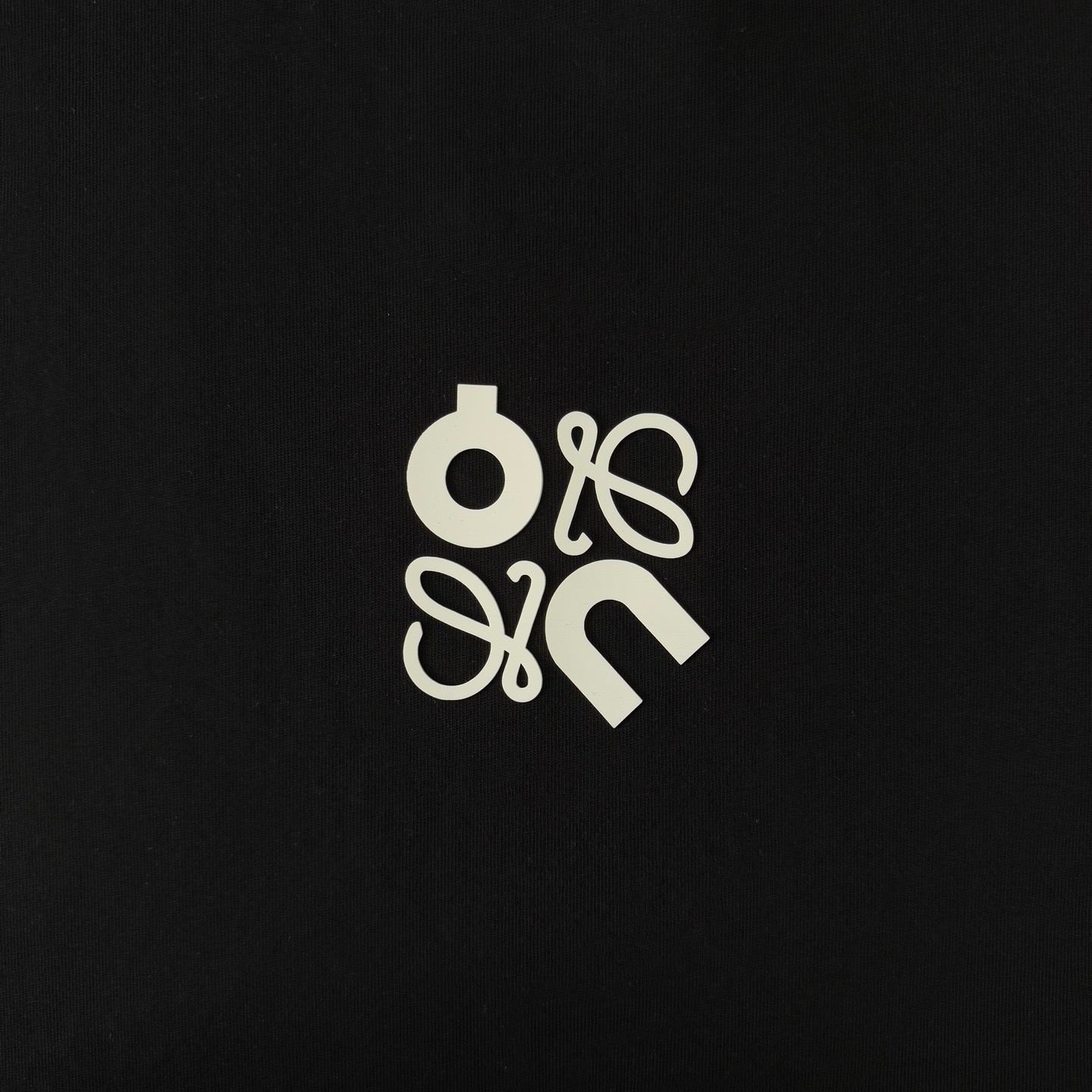 【LOEWE 公式旗艦店】（ロエベ）半袖Tシャツ、ご好評に付き再入荷！