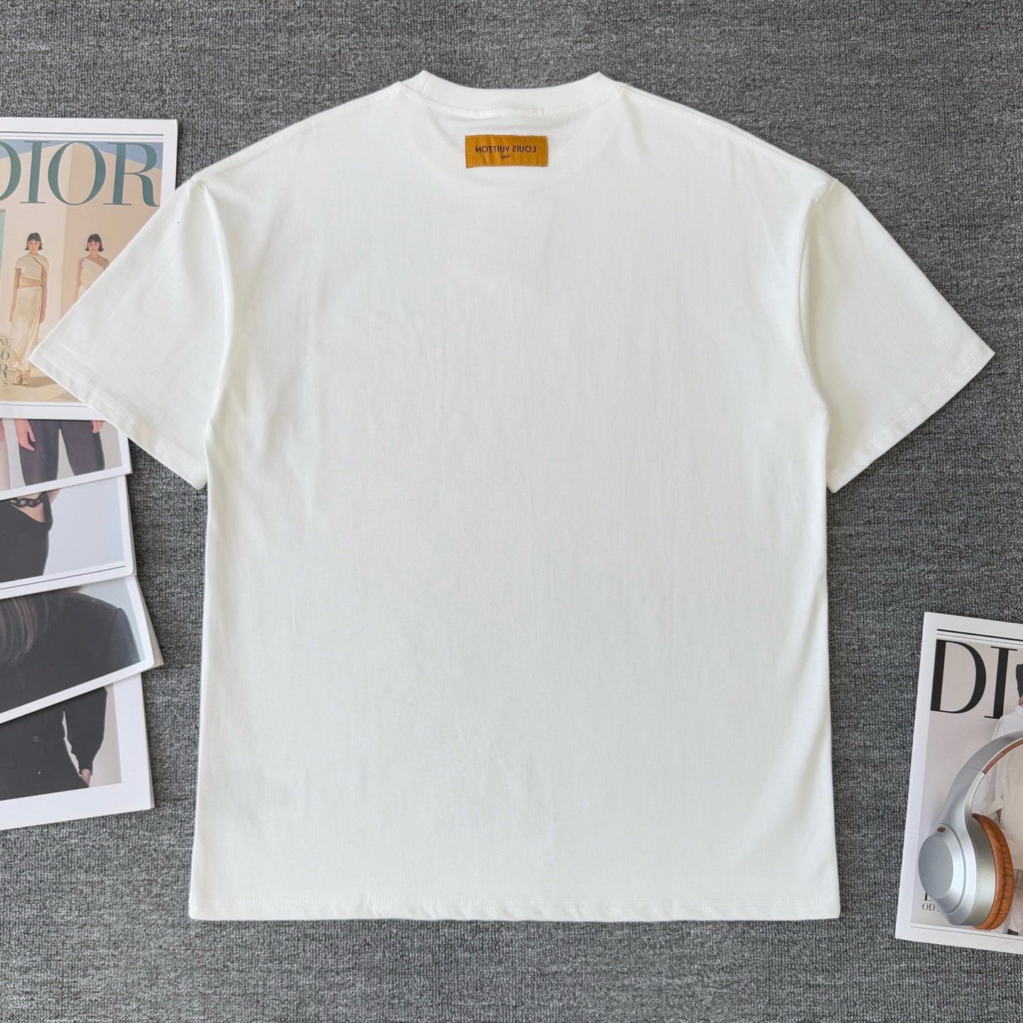 【 Louis Vuitton 公式旗艦店】ルイ・ヴィトン Tシャツ ご好評に付き再入荷！