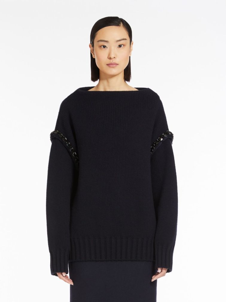 Oversized wool Jumper