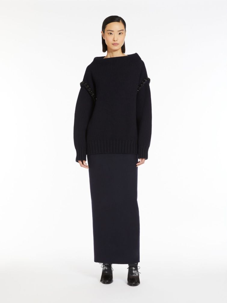 Oversized wool Jumper