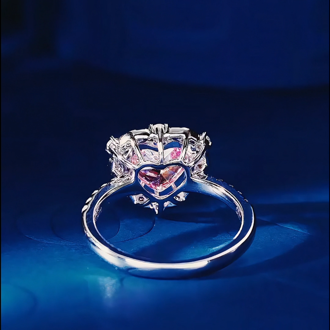 Luneria Sauvage — Pink Heart Diamond Vintage Halo Ring