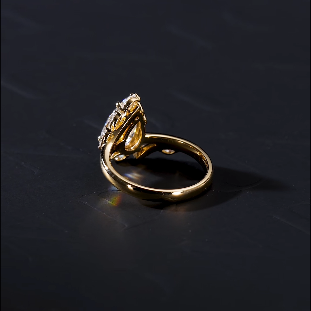 Luneria Rosa — Pear-Cut Lab Diamond Marquise Spray Ring in 18K Yellow Gold