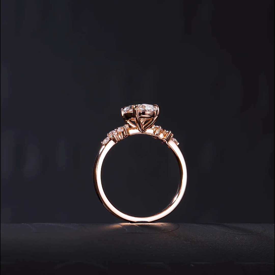 Luneria Rosa — Oval Lab Diamond Constellation Cluster Ring in Rose Gold