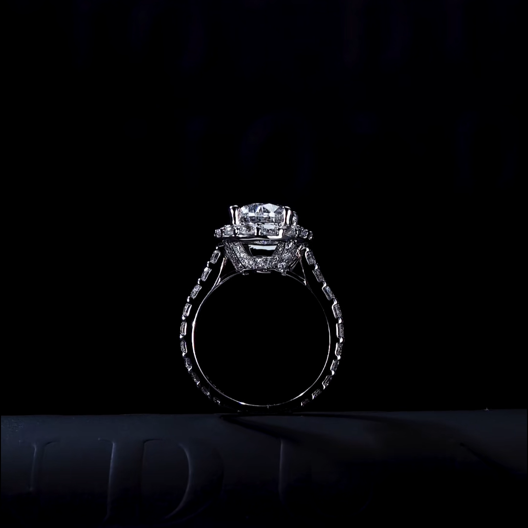 Luneria Rosa — Oval Lab Diamond Grand Cluster Halo Full Pavé Ring
