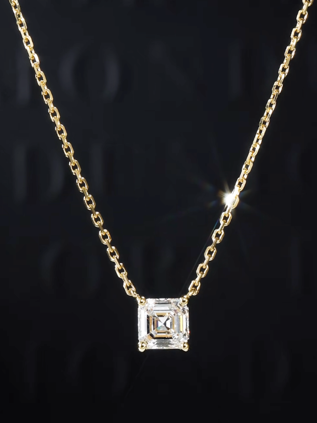  Luneria Carreau — Asscher Cut Diamond Gold Solitaire Necklace