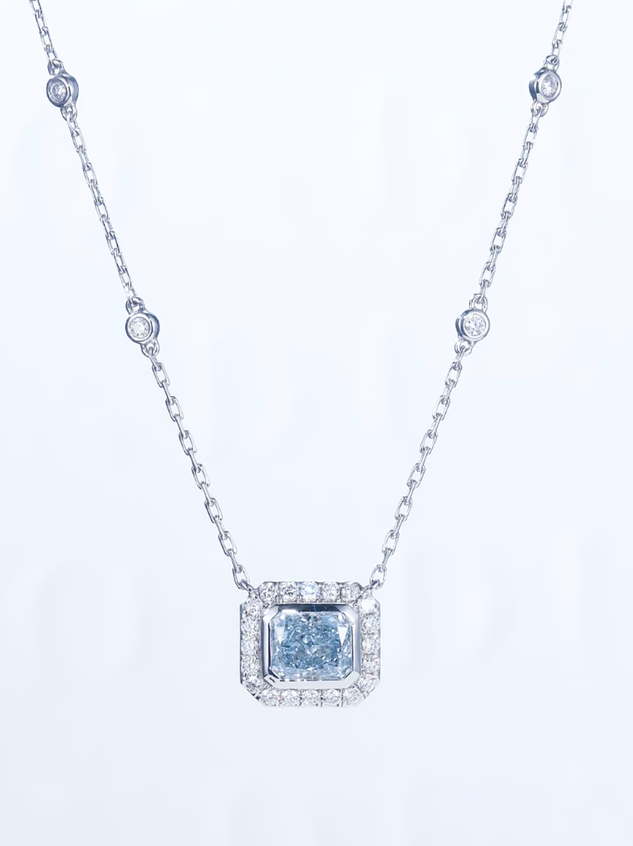 Luneria Azur — Blue Radiant Diamond Halo Necklace