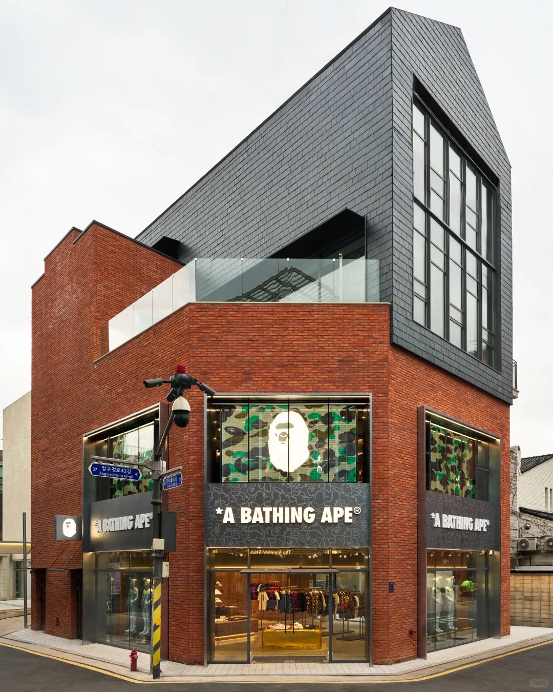 BAPE 鞋子