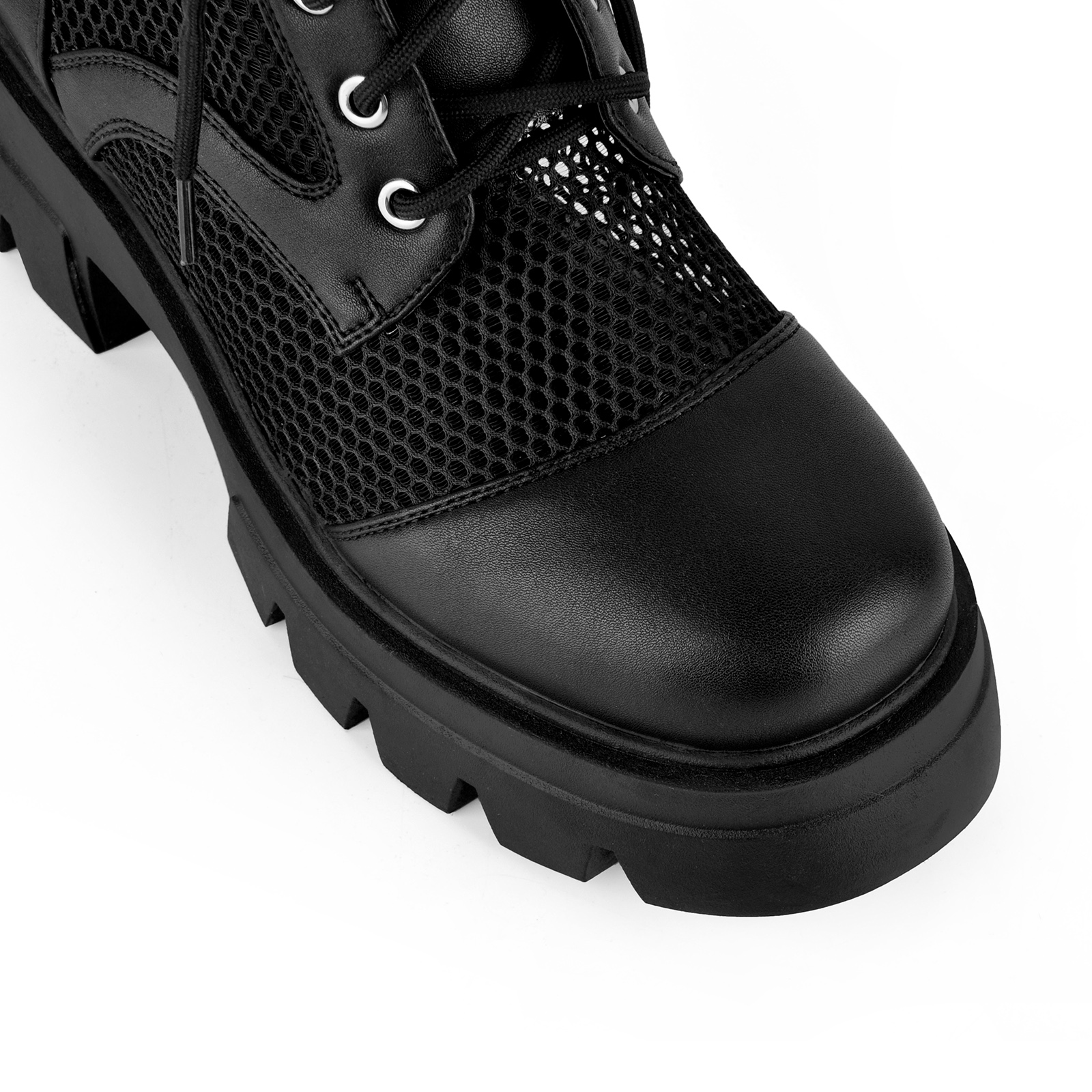 Round Toe Platform Mesh Lace-up Ankle Boots