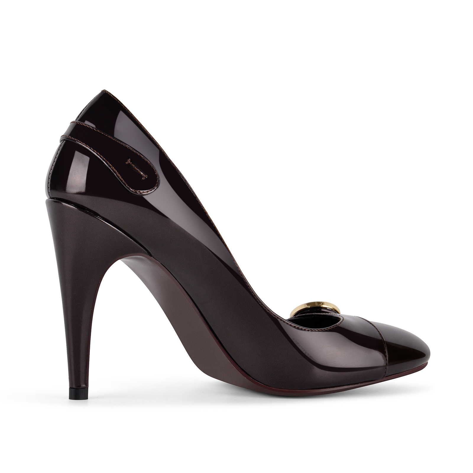 Round Toe Metal Detail Patent Leather Pumps