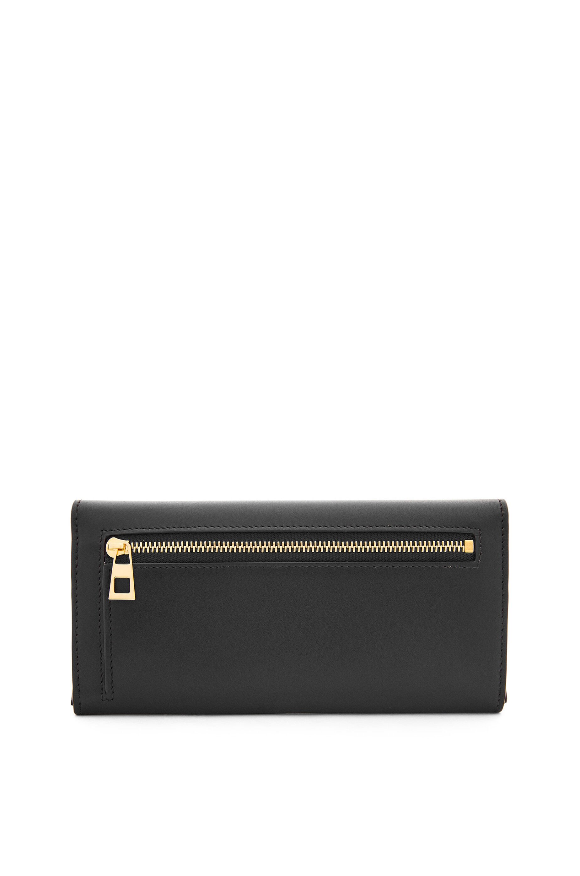 ぺブル コンティネンタル ウォレット（シャイニーナパカーフ）