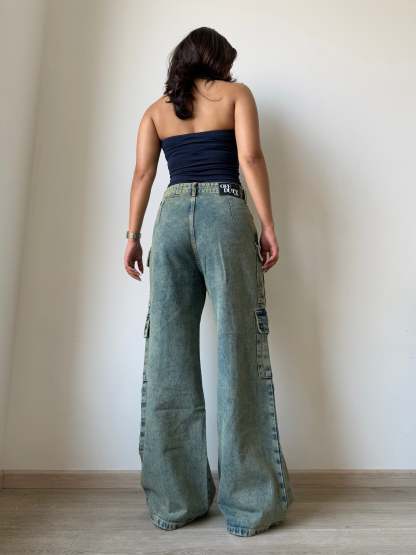 Dirty Fade Out Wash Cargo Denims