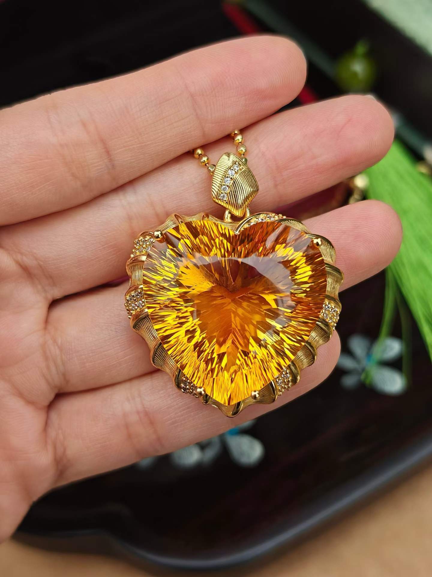 citrine pendant D001