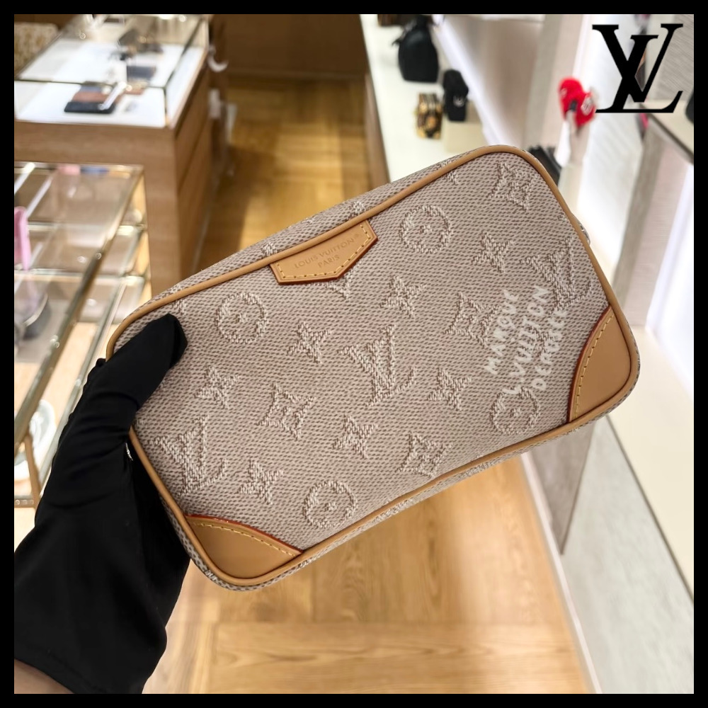 【すっきり収納♪】ルイヴィトン★ウェアラブル ウォレット