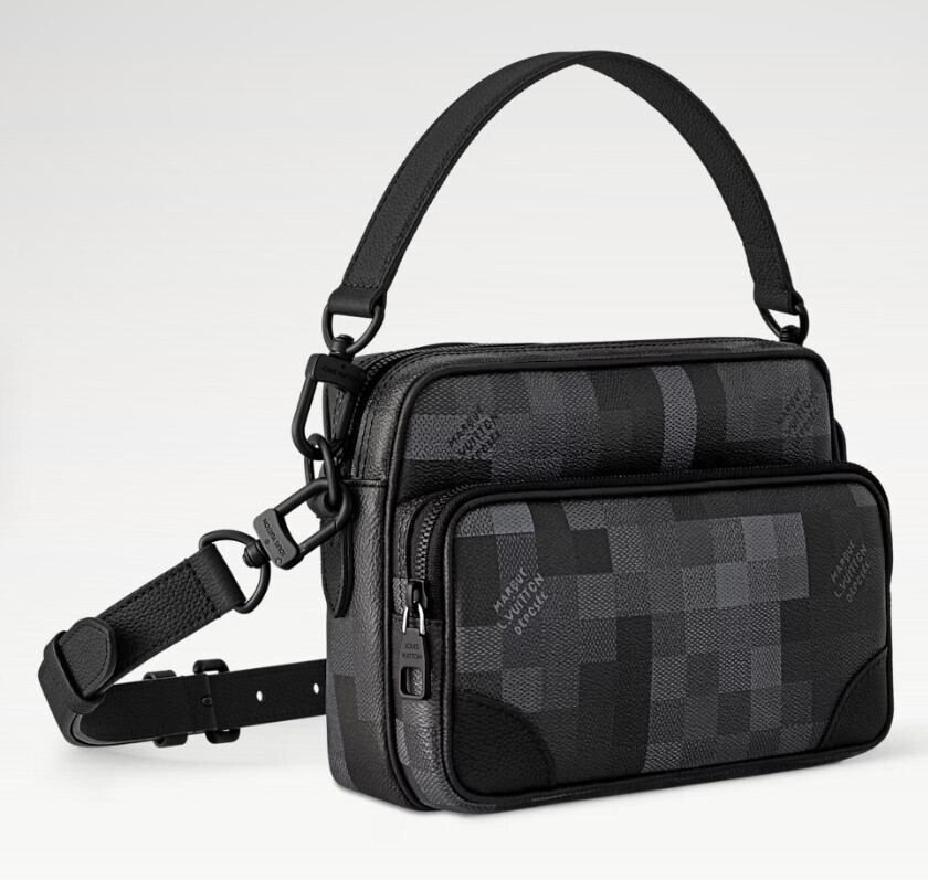 【クールで男らしい】LOUIS VUITTON★ショルダーバック