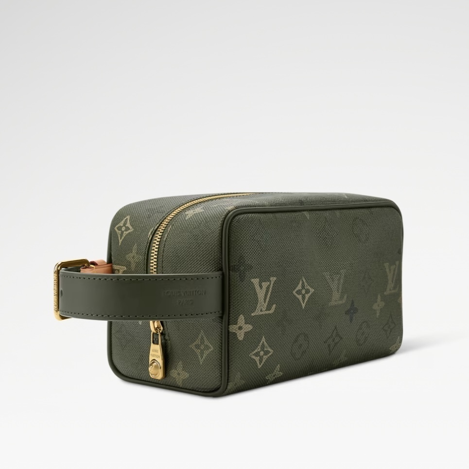 メンズに大人気♪【Louis Vuitton】ドップキット バッグ
