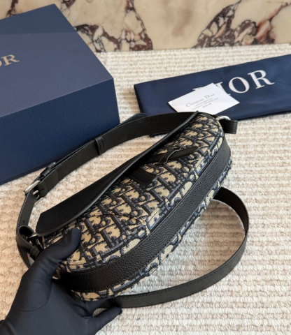 Dior Saddleバッグ《Dior Oblique》ベージュ/黒 カーフ DHL 直営