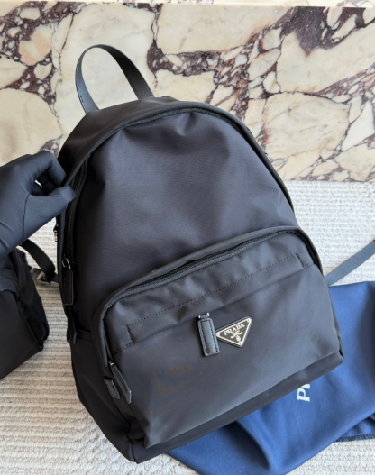 １点限り！VIP顧客セール★累積売上総額第１位！┃PRADA★2VZ034