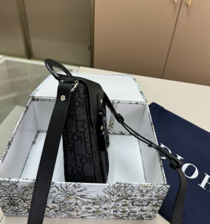【人気♪】Dior★SADDLE オブリーク柄ポーチバッグ