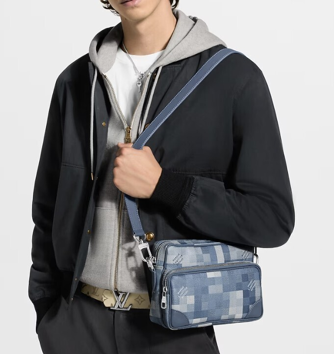 【クールで男らしい】LOUIS VUITTON★ショルダーバック